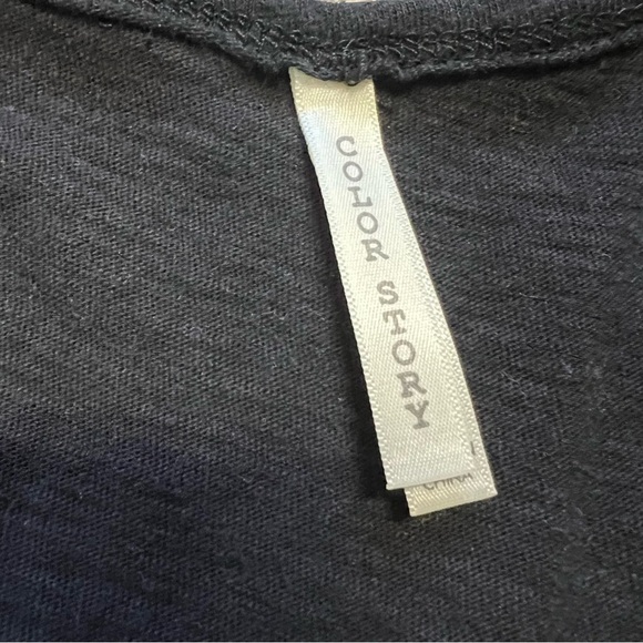 Color Story Black Sleeveless Ruffled Buttoned Round Neck Fitted Tank Top Shirt S - Picture 4 of 10